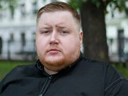 Егор Просвирнин погиб после падения из окна в центре Москвы