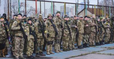 В Киеве объявили набор резервистов в штаб территориальной обороны: когда пройдут учения