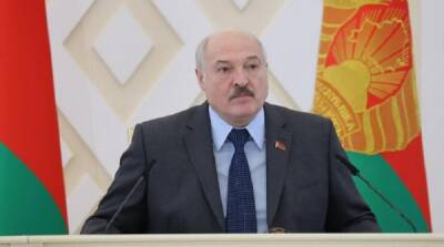 Неограниченные полномочия: политолог оценил написанную под Лукашенко конституцию Белоруссии