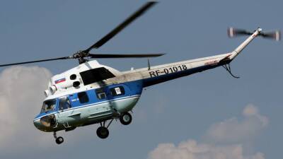 Пилот рухнувшего вертолета Ми-2 скончался на руках врачей в Удмуртии