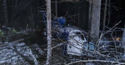 Упал в лес: что известно о жесткой посадке вертолета Ми-2 в Удмуртии
