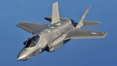 19FortyFive: США могут признать самолеты F-35 и F-22 неконкурентоспособными и списать