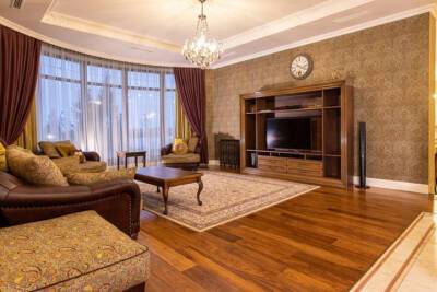 Элитный особняк площадью 20 однокомнатных квартир продают под Новосибирском за 65 млн рублей - novos.mk.ru - Новосибирск - Краснообск