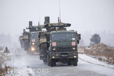 Русские идут: Россия перебрасывает мощные силы к северным границам Украины (видео)