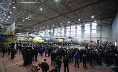 "Антонов" представил новый военно-транспортный самолет