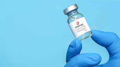 Около 45 тысяч доз вакцины от COVID-19 пришли в негодность в Псковской области