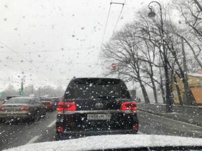 «Угадайте, кто приехал»: петербуржцы жалуются на пробки из-за саммита глав стран СНГ
