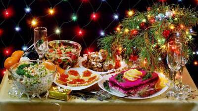 Диетолог Мойсенко дала советы по выбору полезных десертов на Новый год