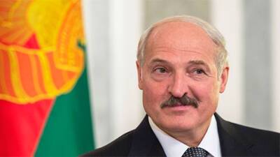 У Лукашенко обнародовали проект Конституции, дающий старт транзиту власти