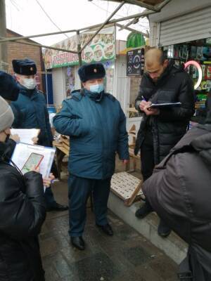 В Астрахани проверяют торговцев пиротехникой