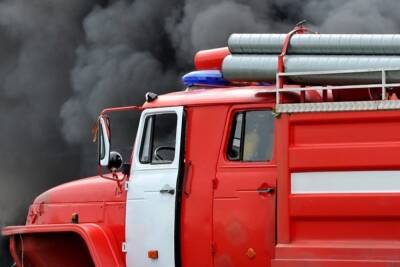 В Ивановской области возгорание частного дома тушили 28 человек