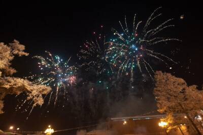 На время новогодних праздников в Иркутской области ввели особый противопожарный режим