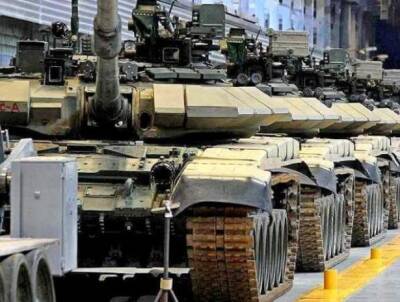 Шойгу поблагодарил ОПК России за обновление вооружения армии