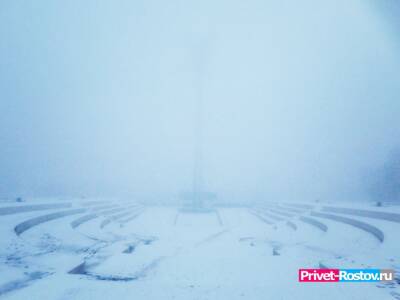 Очень сильный снегопад снова обрушился на Ростов