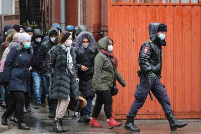 Нелегальных трудовых мигрантов начнут выдворять из России с 1 января