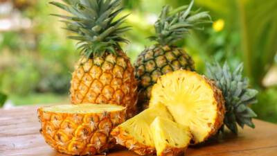 Врач опровергла популярный миф о жиросжигающем эффекте ананаса