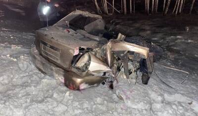 На трассе Тюмень — Омск в ДТП с грузовиком погибли два человека