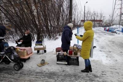 В Курске на улицах выявили 10 незаконных торговцев