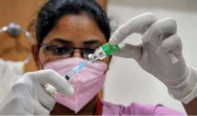 В Индии одобрили новые препараты от коронавируса