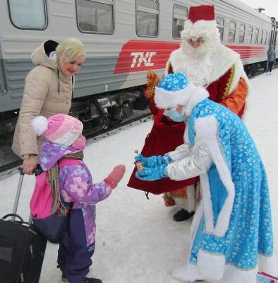 Транспортные полицейские Рязани присоединились к всероссийской акции «Полицейский Дед Мороз»