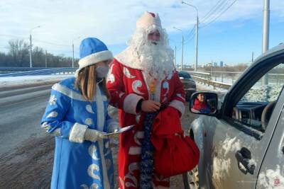 Волгоградцы присоединились к акции «Полицейский Дед Мороз»