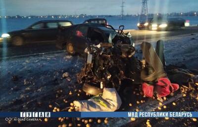 Смертельное ДТП в Барановичском районе: 45-летний водитель столкнулся с попутной машиной, а потом протаранил полуприцеп на встречке
