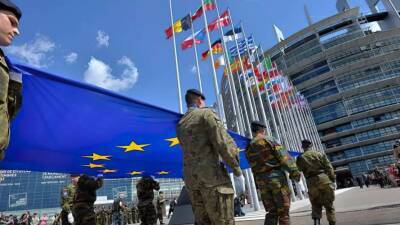Еврокомиссар Боррель анонсировал создание в Украине военной учебной миссии ЕС
