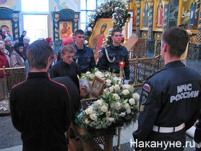РПЦ хочет вернуть раку Александра Невского из Эрмитажа в Александро-Невскую лавру