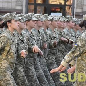 Воинский учет для женщин предложили сделать добровольным