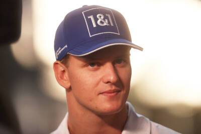 Шумахер попал в топ-10 лучших гонщиков прошедшего сезона по версии пилотов