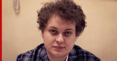 Суд Петербурга выпустил блогера Хованского из СИЗО