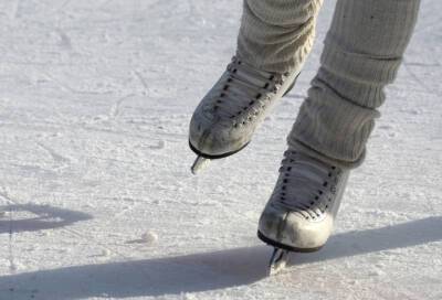 К новогодним каникулам в Петербурге открыли почти 200 катков и хоккейных площадок