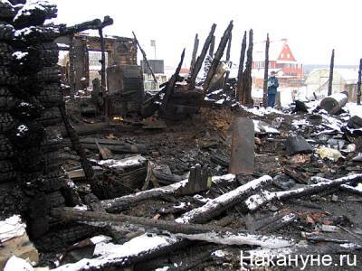 Количество жертв пожара в общежитии Муравленко выросло до четырёх