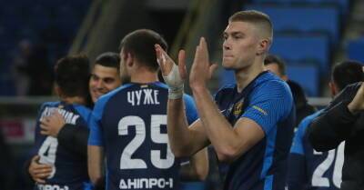 Лучшим футболистом года в Украине впервые стал игрок "Днепра-1"