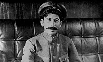 За какую бытовую привычку Свердлов и Каменев ненавидели Сталина - Русская семерка