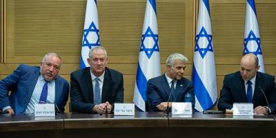 Лапид защищает Ганца: «Встреча с Абу Мазеном важна для безопасности Израиля»