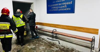 Пострадавшего при пожаре в Косовской больнице срочно эвакуируют в Киев