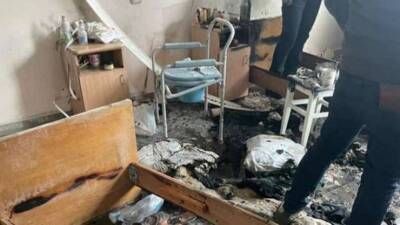 Два пациента погибли при взрыве в реанимации украинской больницы — видео с места