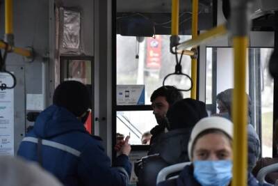 В Белгороде на Щорса из-за резко затормозившего автобуса пострадала женщина