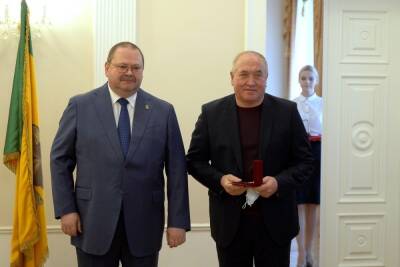 Губернатор вручил Рафику Ибрагимову медаль ордена «За заслуги перед Пензенской областью»