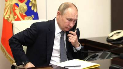 Путин в четверг проведет телефонный разговор с Байденом