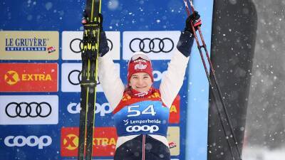 Лыжница Непряева завоевала бронзу в классической гонке на «Тур де Ски»