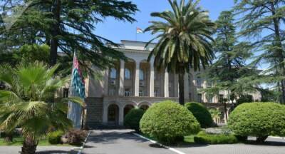 Президент Абхазии не уступает: выборы не перенесут, Анкваб останется