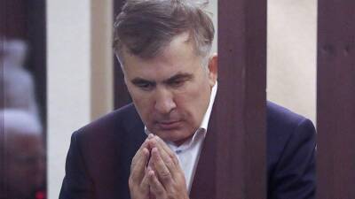 Девушка Саакашвили сообщила о критическом состоянии политика