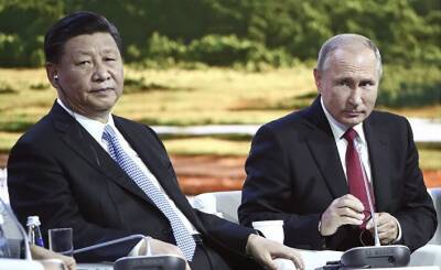 WSJ: Китай хочет выгнать США из Азии. А Россия делает грязную работу