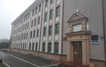 В Минске задержали замдиректора одной из гимназий