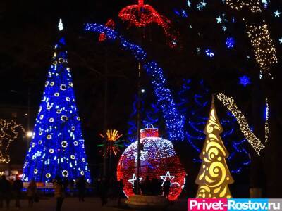 В Ростове-на-Дону передумали отменять праздник возле елки у парка Горького 31 декабря в 2021 году