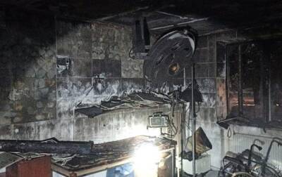 Заупокойная свеча в реанимации: названа причина пожара в Косовской больнице