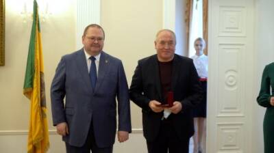 Рафик Ибрагимов получил награду за заслуги перед областью