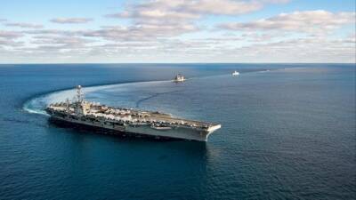 США решил оставить в Средиземном море ударную группу военных кораблей